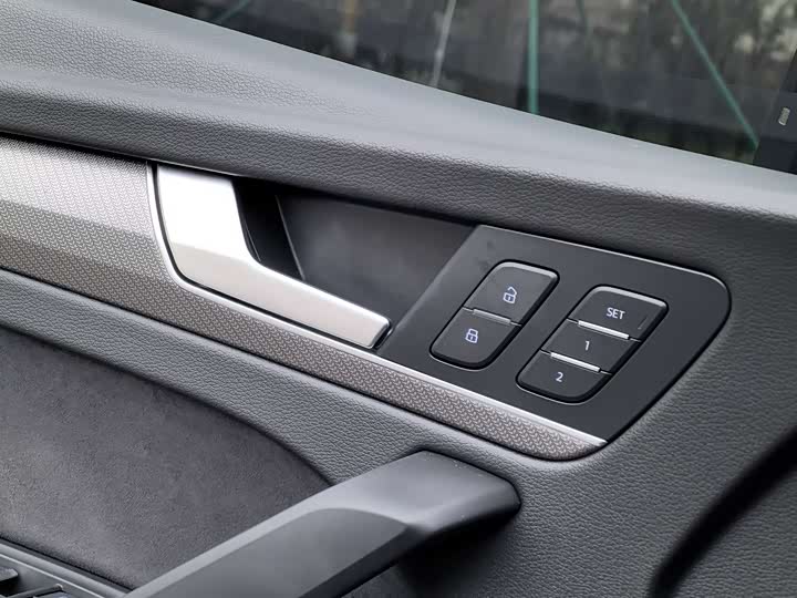 Audi Q5L Sportback 2022 40 TFSI Luxury — фото 19