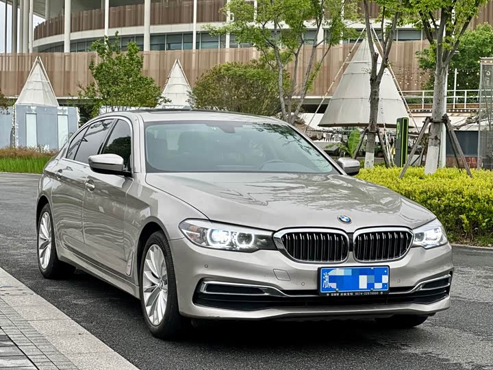 BMW 5-Series 2020 525 Li — фото 3