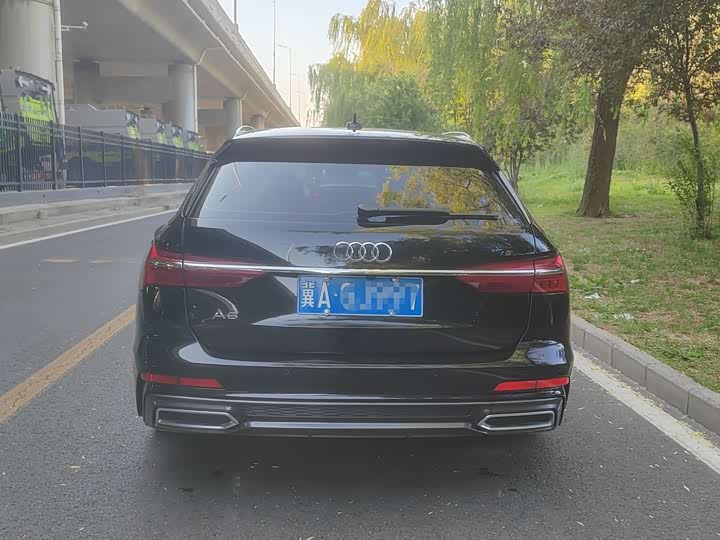 Audi A6 2021 Avant 45 TFSI — фото 3