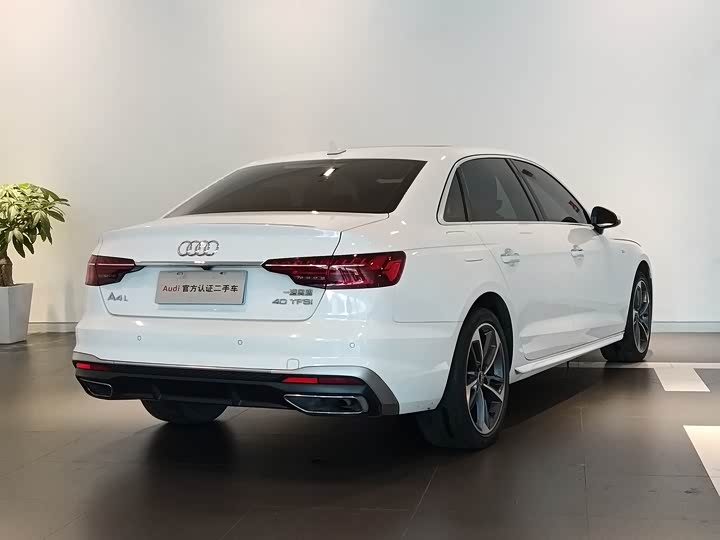 Audi A4L 2022 40 TFSI — фото 8