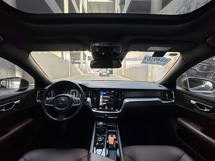 Volvo S60 2022 B 4 — фото 10
