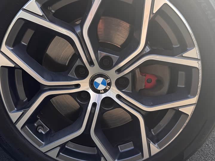 BMW X1 2021 s Drive 25 Li Leading — фото 11