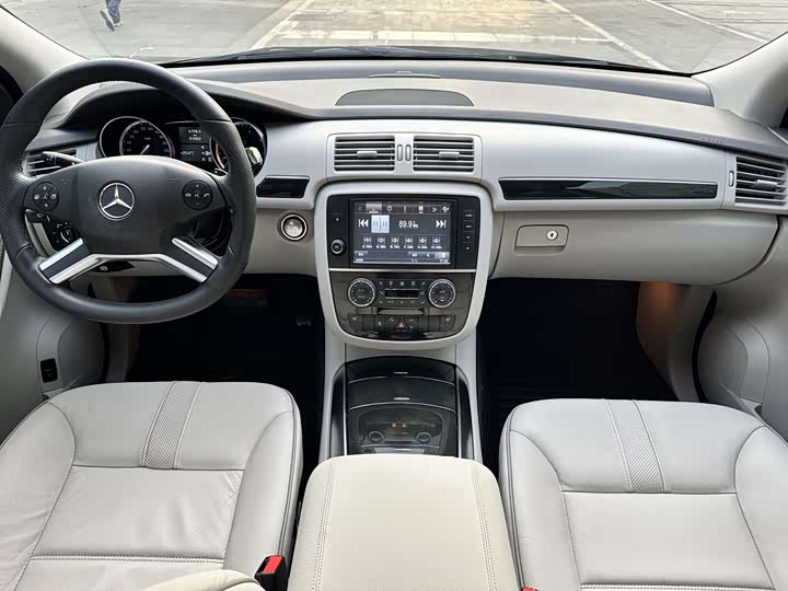 Mercedes-Benz R-Class 2017 R 400 4 MATIC — фото 6