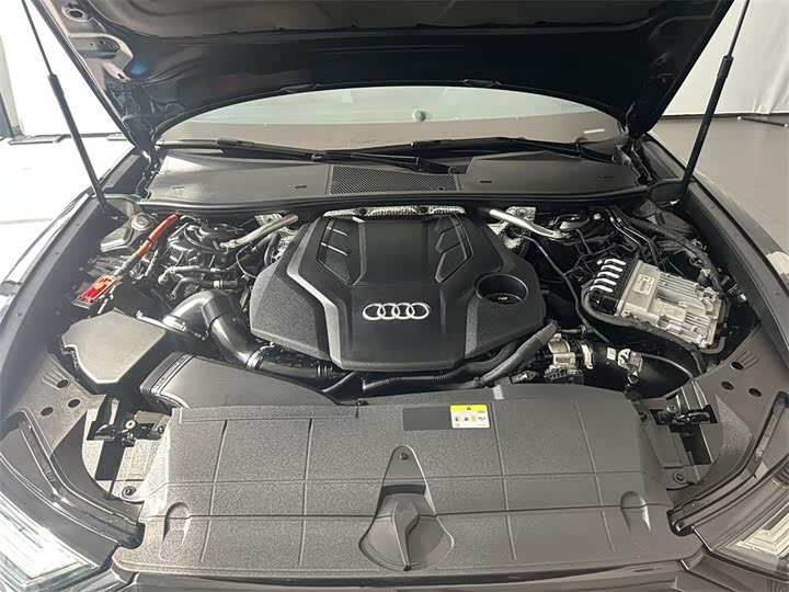Audi A 6 2021 allroad quattro 55 TFSI — фото 8