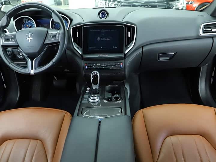 Maserati Ghibli 2018 3.0 T — фото 13