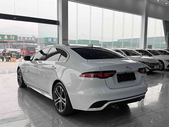 Jaguar XEL 2024 2.0 T 250 PS R-DYNAMIC S — фото 6