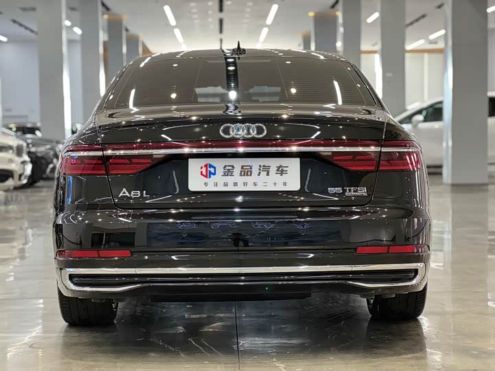 Audi A8 2024 A 8 L 55 TFSI quattro Flagship — фото 5