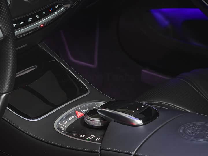 Mercedes-Benz S-Class 2015 AMG S 63 4 MATIC Coupe — фото 11