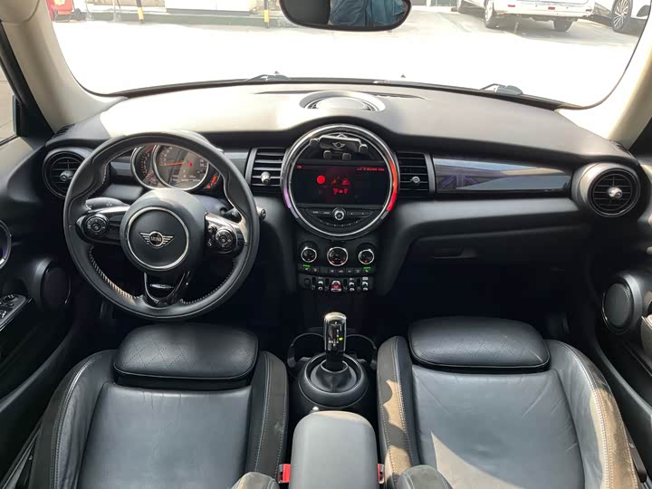 MINI Hatch — фото 11