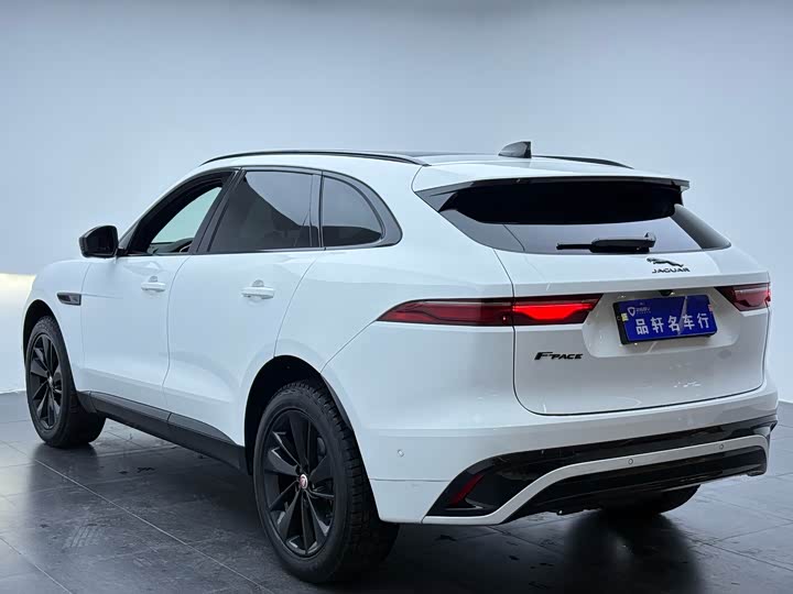 Jaguar F-PACE 2023 P 250 R-Dynamic BLACK — фото 4