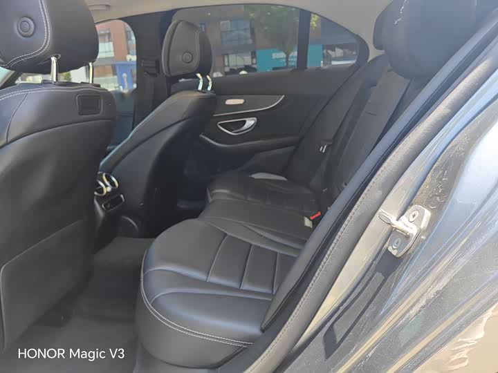 Mercedes-Benz C-Class 2019 C 260 L — фото 22