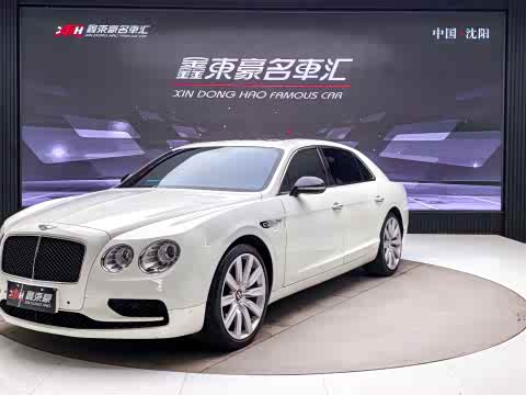 Bentley Flying Spur — фото 18