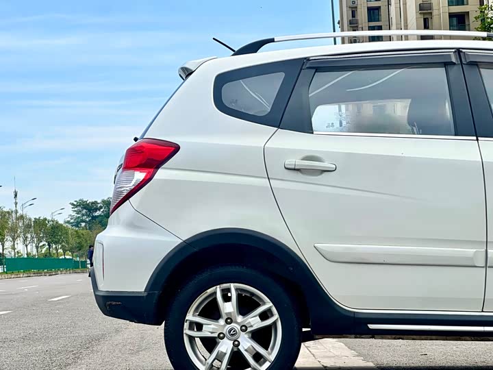 Changan CX20 2014 1.4 L MT IV — фото 11