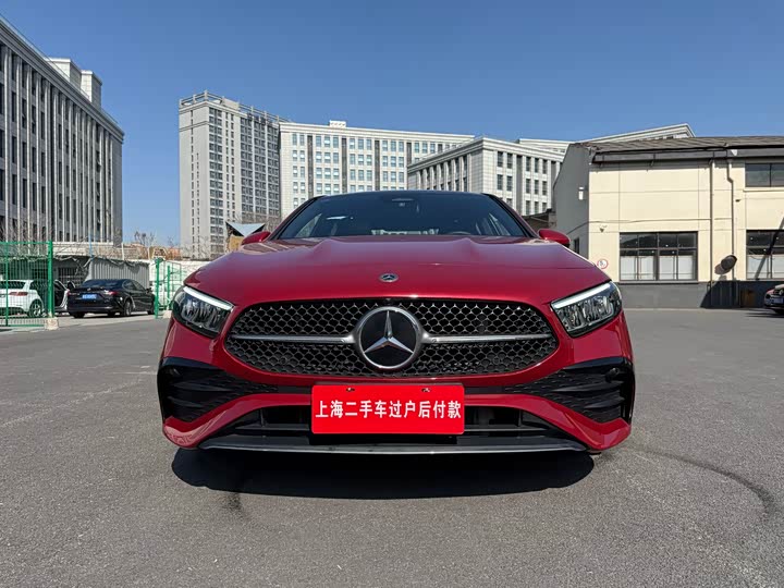 Mercedes-Benz A-Class 2024 A 200 L — фото 1