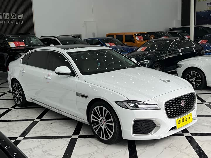 Jaguar XFL 2023 XFL 2.0 T P 250 2 WD — фото 3