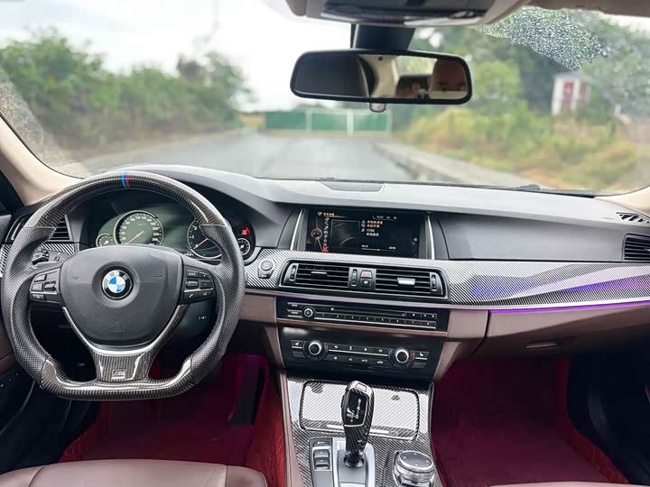 BMW 5 Series 525Li — фото 6