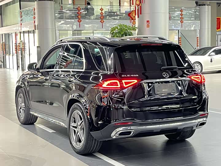 Mercedes-Benz GLE — фото 8