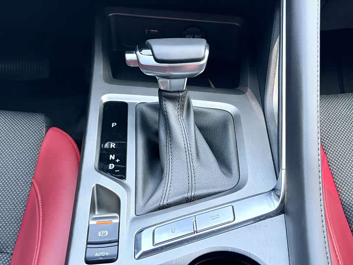 Changan CS35 PLUS 2023 1.4 T DCTLuxury — фото 12