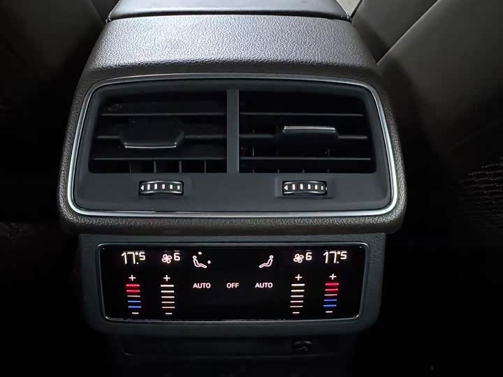 Audi A 7 L 2024 45 TFSI S-line — фото 13