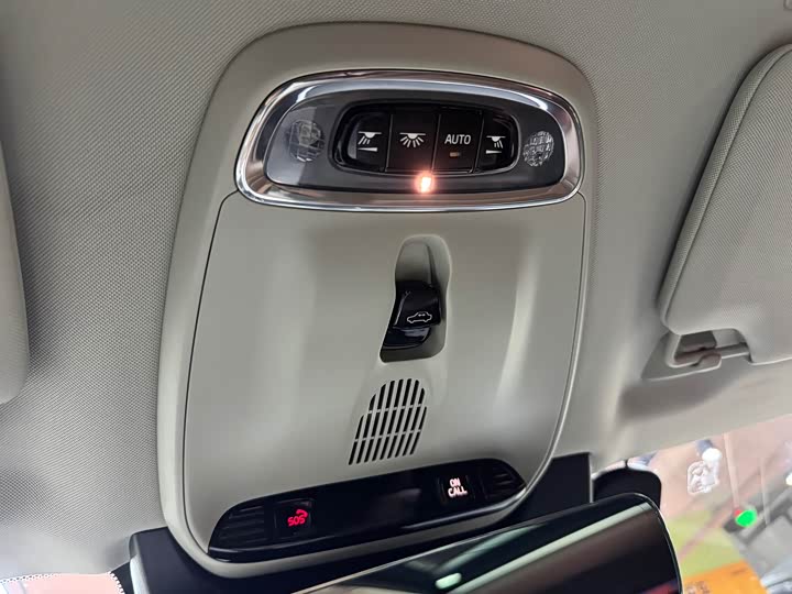 Volvo XC90 2019 T 5 7 VI — фото 28