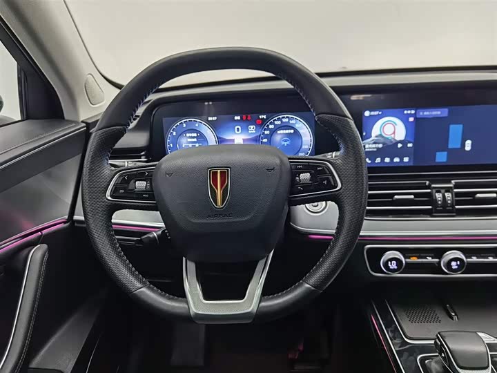 Hongqi HS5 2023 2.0 T Pro — фото 11