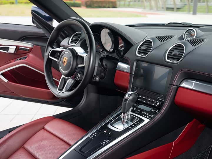 Porsche 718 2018 Cayman S 2.5 T — фото 14