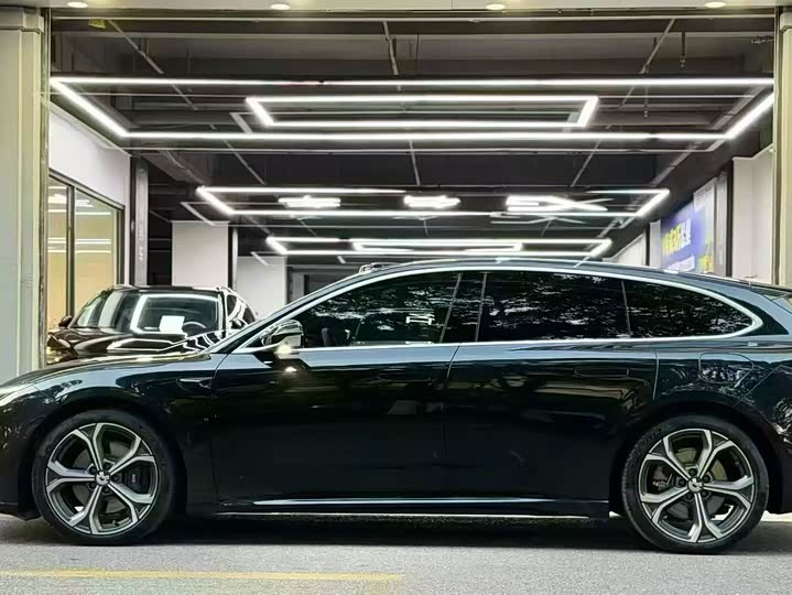 NIO ET 5 T 2024 75k Wh Touring — фото 8