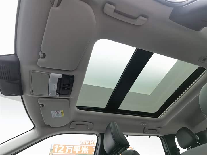 Mitsubishi Outlander — фото 14