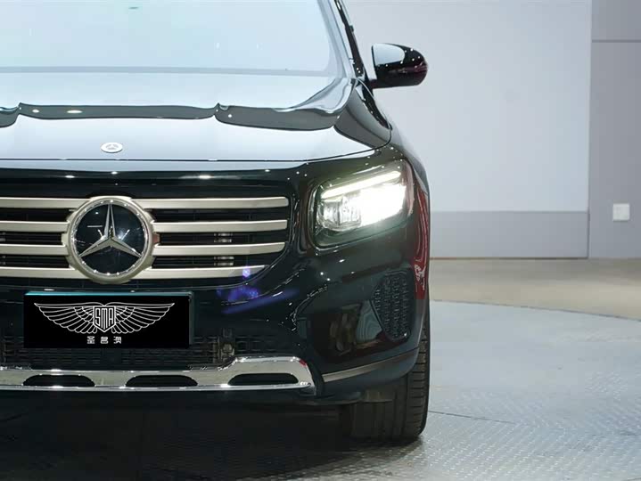 Mercedes-Benz GLB 2024 GLB 220 — фото 5