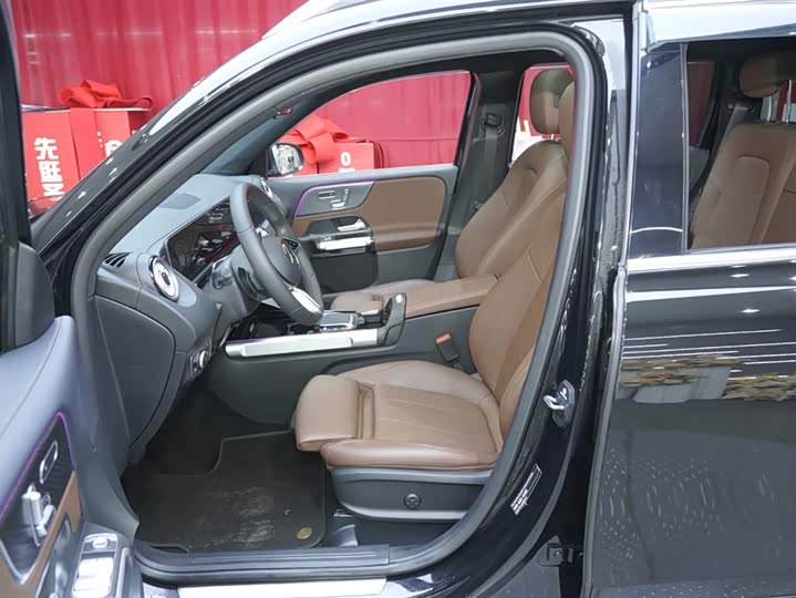 Mercedes-Benz GLB 2024 GLB 220 — фото 16
