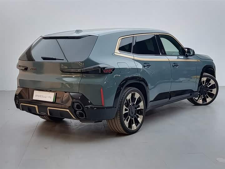 BMW XM 2023 Base — фото 4