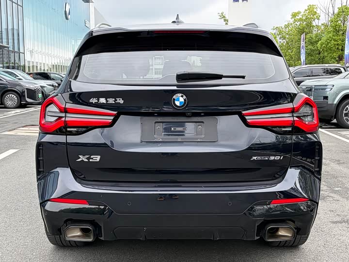 BMW X3 xDrive30i продвинутая M — фото 18