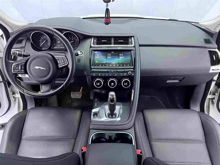Jaguar E-PACE 2018 P 250 S VI — фото 9