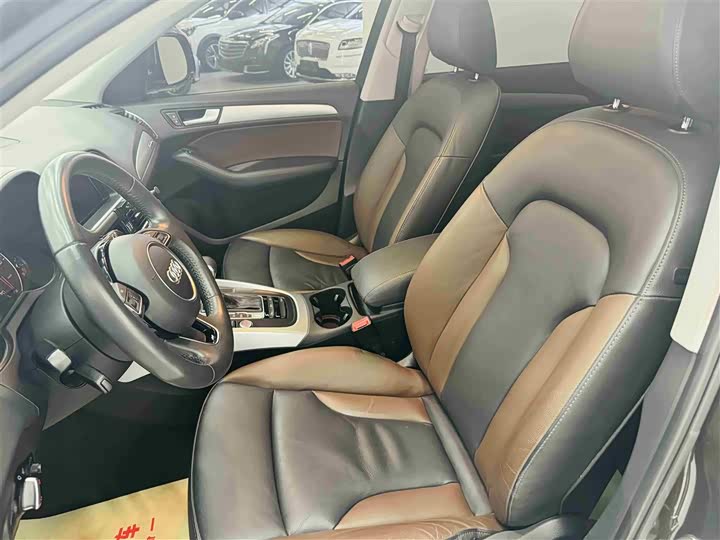 Audi Q5 2017 Plus 40 TFSI — фото 12