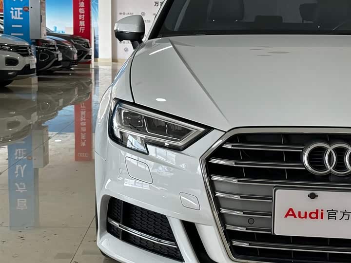 Audi A3 2020 Sportback 35 TFSI VI — фото 13