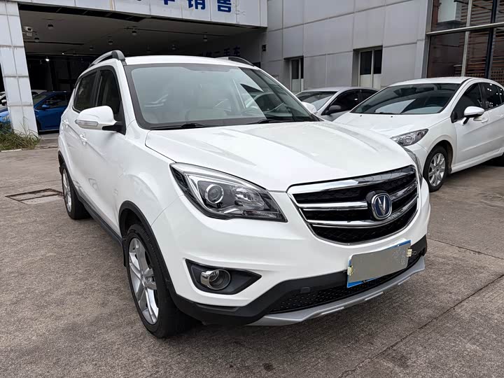 Changan CS35 2017 1.6 L ATLuxury — фото 3