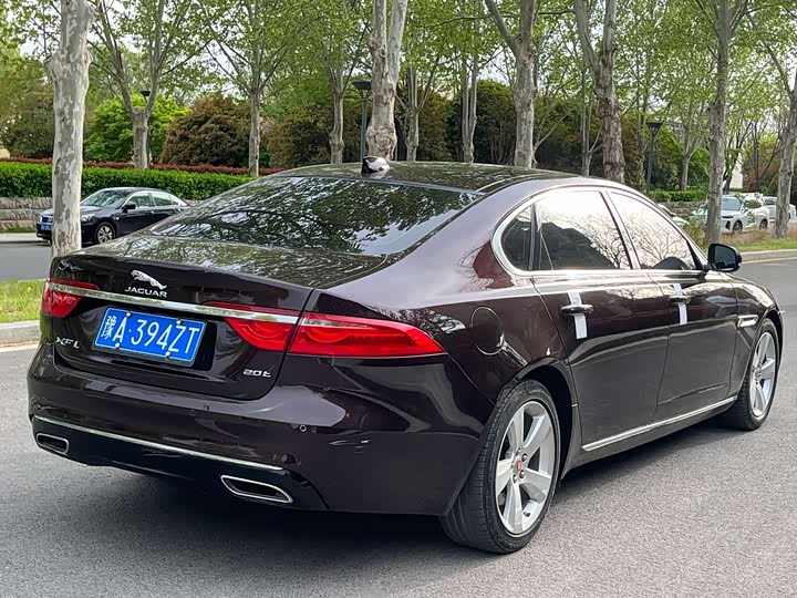 Jaguar XFL 2018 XFL 2.0 T 200 PS — фото 4