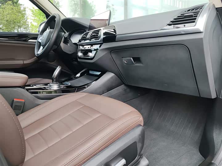 BMW X3 2020 x Drive 25i — фото 22