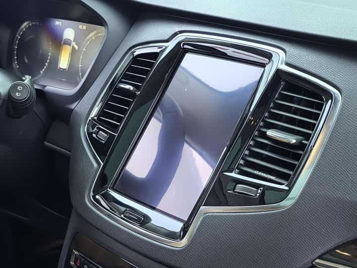 Volvo XC90 2015 T 6 7 — фото 6