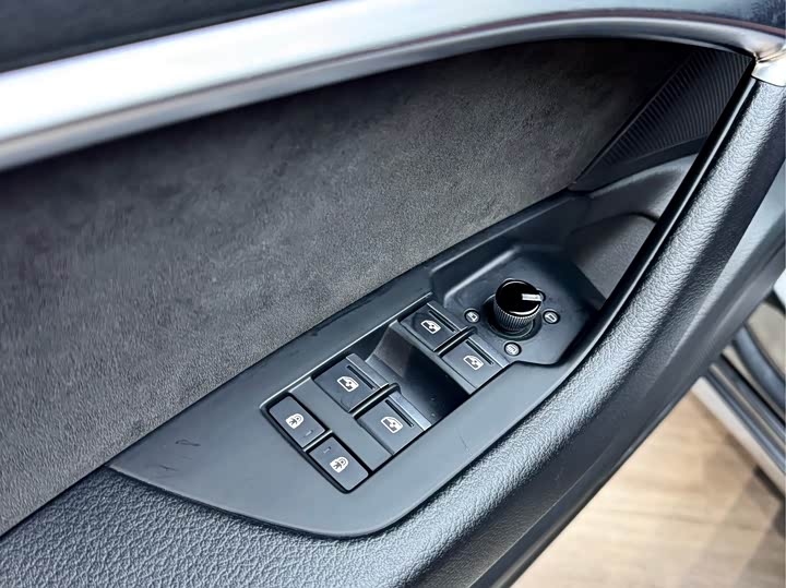 Audi A6L 2019 45 TFSI quattro — фото 11