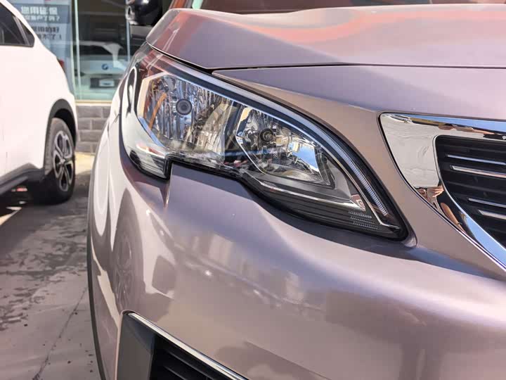Peugeot 5008 2017 350 THP 7 — фото 14