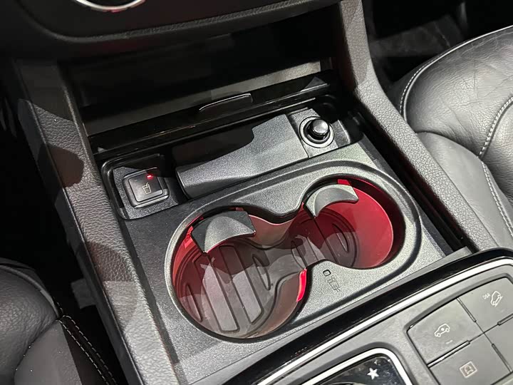Mercedes-Benz GLS 2018 GLS 450 — фото 23