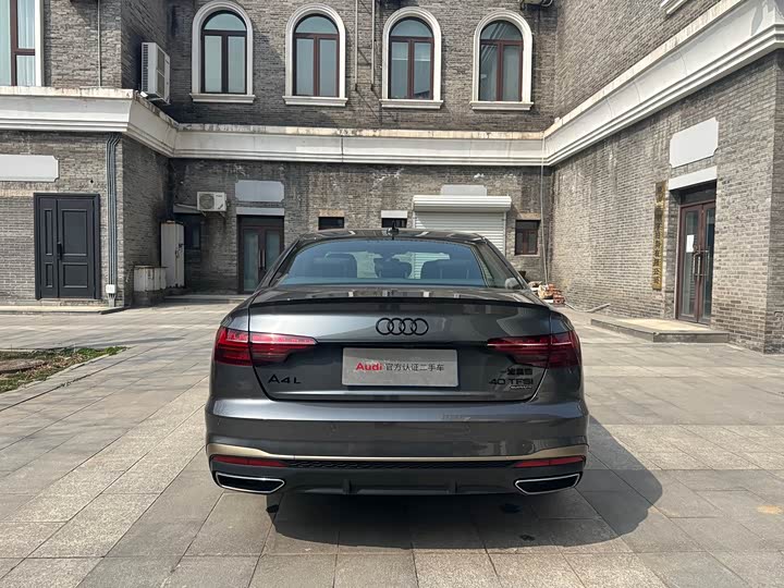 Audi A4L 2024 40 TFSI quattro RS — фото 5