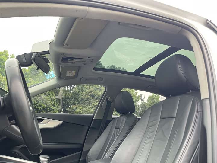 Audi A4L 40 TFSI стиль — фото 9
