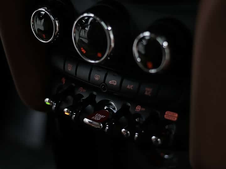 MINI Hatch — фото 16
