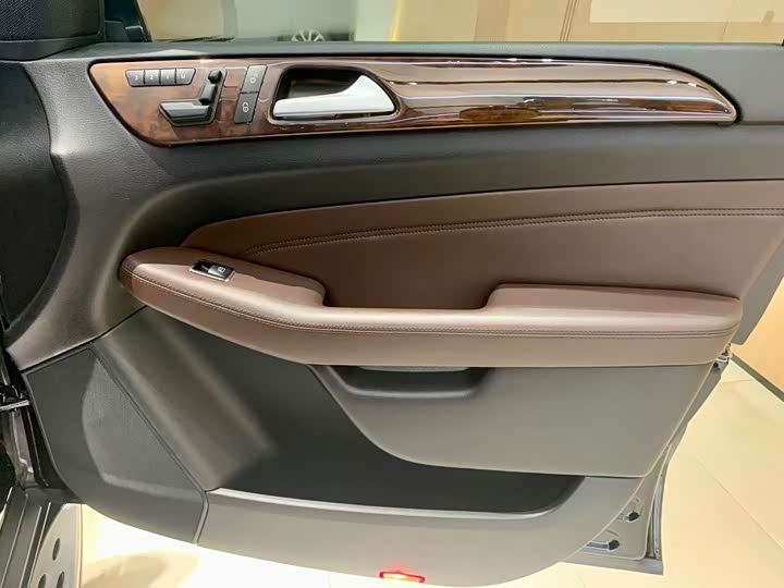 Mercedes-Benz M-Class 2015 ML 400 4 MATICLuxury — фото 17