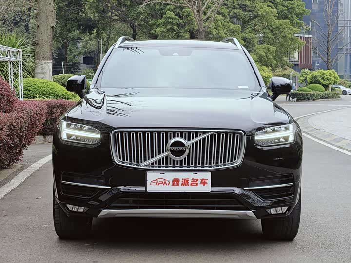 Volvo XC90 2018 T 5 — фото 2