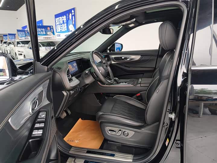 Trumpchi GS8 2022 2.0 TGDI 2 WD ( ) — фото 9