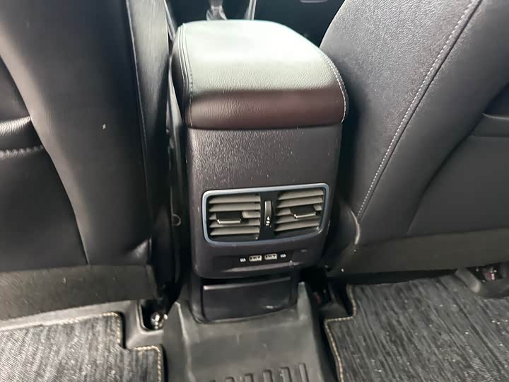 Trumpchi GS4 2018 235 T AT 2 WD — фото 9