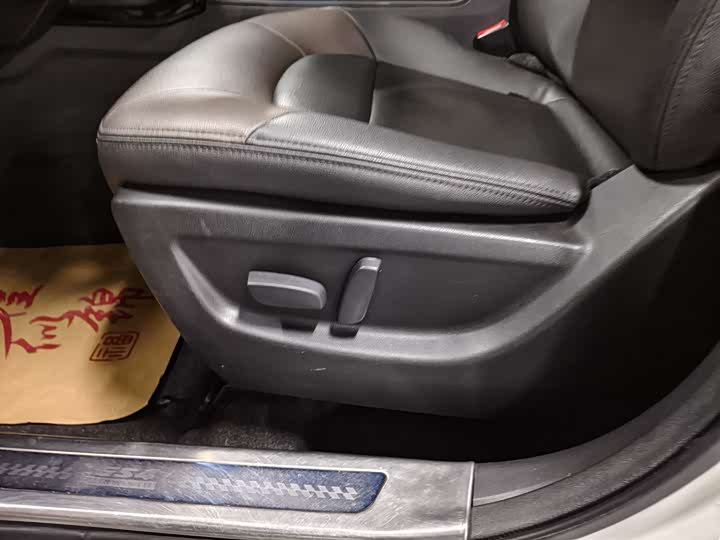 Trumpchi GS4 2015 200 T G-DCT — фото 12